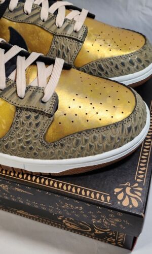 Nike Dunk Low PRM | Womens Sz 13.5 / Mens 12 | Dia De Muertos Familia Pink Gold