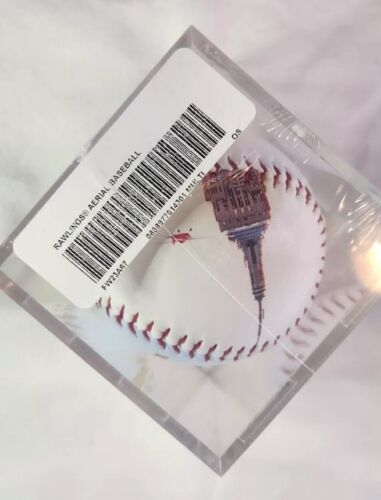 Supreme x Rawlings Aerial Baseball W/Case | FW23 MLB Collab NEW YORK Yankees