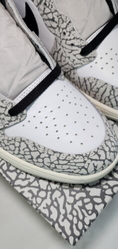 Air Jordan 1 Retro High OG White Cement Mens Size 12 Black White Grey Xtra Laces