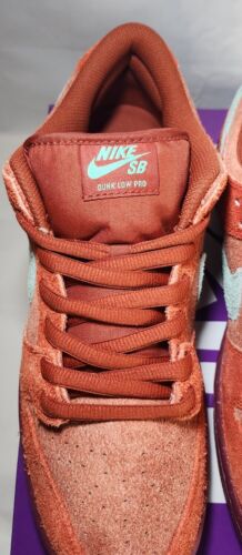 Nike SB Dunk Low Pro PRM Mens Size 11.5 Mystic Red Emerald Rise Strawberry Cough