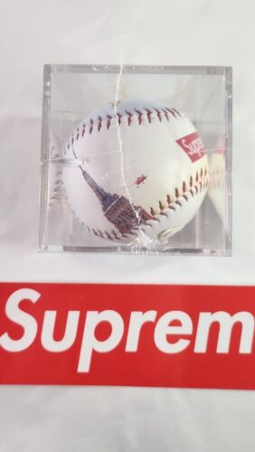 Supreme x Rawlings Aerial Baseball W/Case | FW23 MLB Collab NEW YORK Yankees