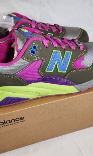 New Balance x Stray Rats 580 MENS SIZE 12 Dark Moss Cosmic Grape Pink Blue