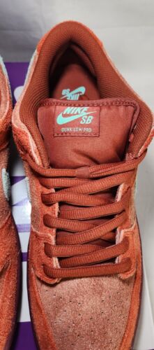 Nike SB Dunk Low Pro PRM Mens Size 11.5 Mystic Red Emerald Rise Strawberry Cough