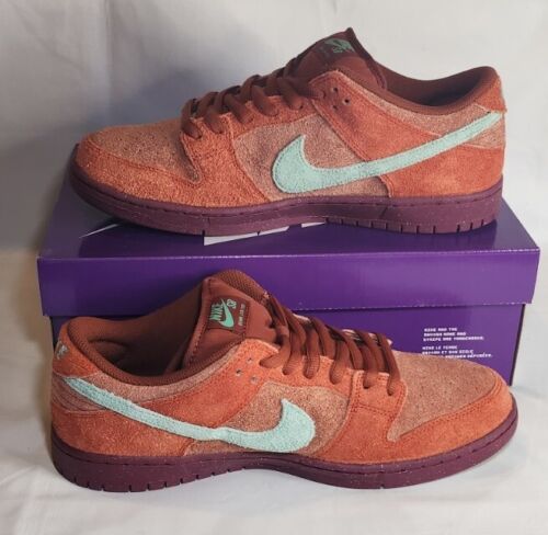 Nike SB Dunk Low Pro PRM Mens Size 11.5 Mystic Red Emerald Rise Strawberry Cough