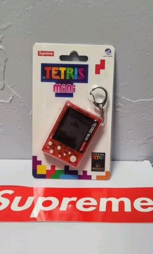 Supreme x Tetris RED Handheld Mini Game Console W/Keychain SS24 🔥