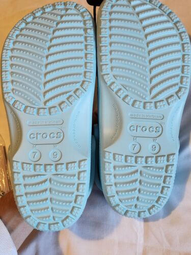 Crocs x Saweetie Icy Classic Clog Mens 7/ Women's 9 Special Jibbitz Bundle Pack
