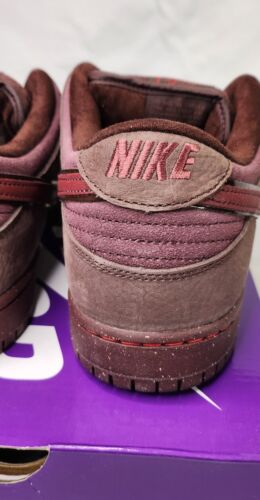 Nike SB Dunk Low PRM City of Love Burgundy Crush | Mens Size 11 | NEW!