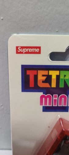 Supreme x Tetris RED Handheld Mini Game Console W/Keychain SS24 🔥