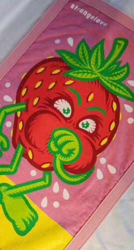 Strangelove 420 Skateboard Oxford Pennant Strawberry Cough Wool Camp Flag Banner