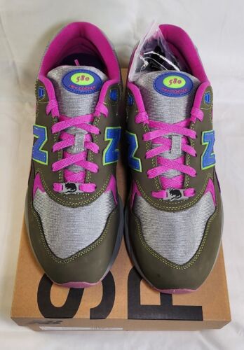 New Balance x Stray Rats 580 MENS SIZE 12 Dark Moss Cosmic Grape Pink Blue
