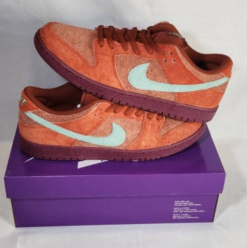 Nike SB Dunk Low Pro PRM Mens Size 11.5 Mystic Red Emerald Rise Strawberry Cough